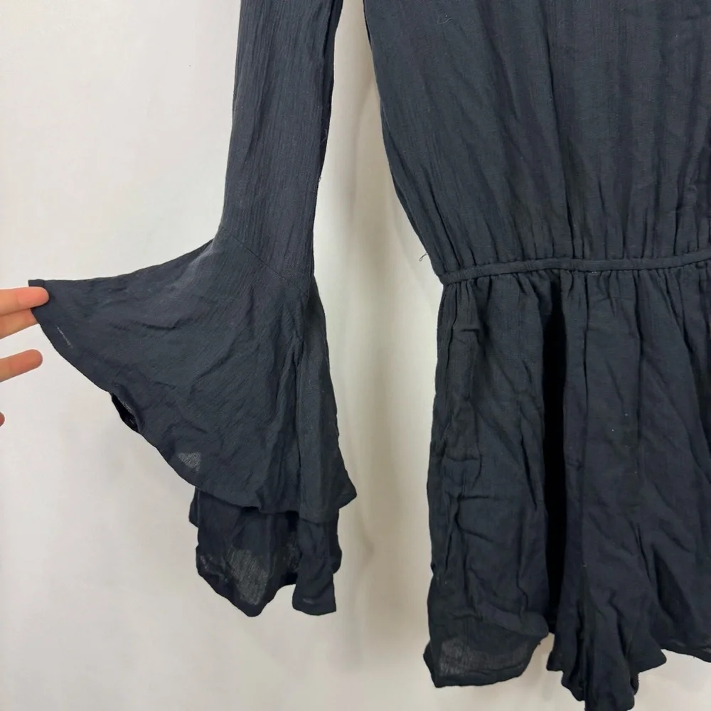 Hollister Sz XS Black Long Sleeve Bell Sleeves Short Romper Viscose Whimsigoth